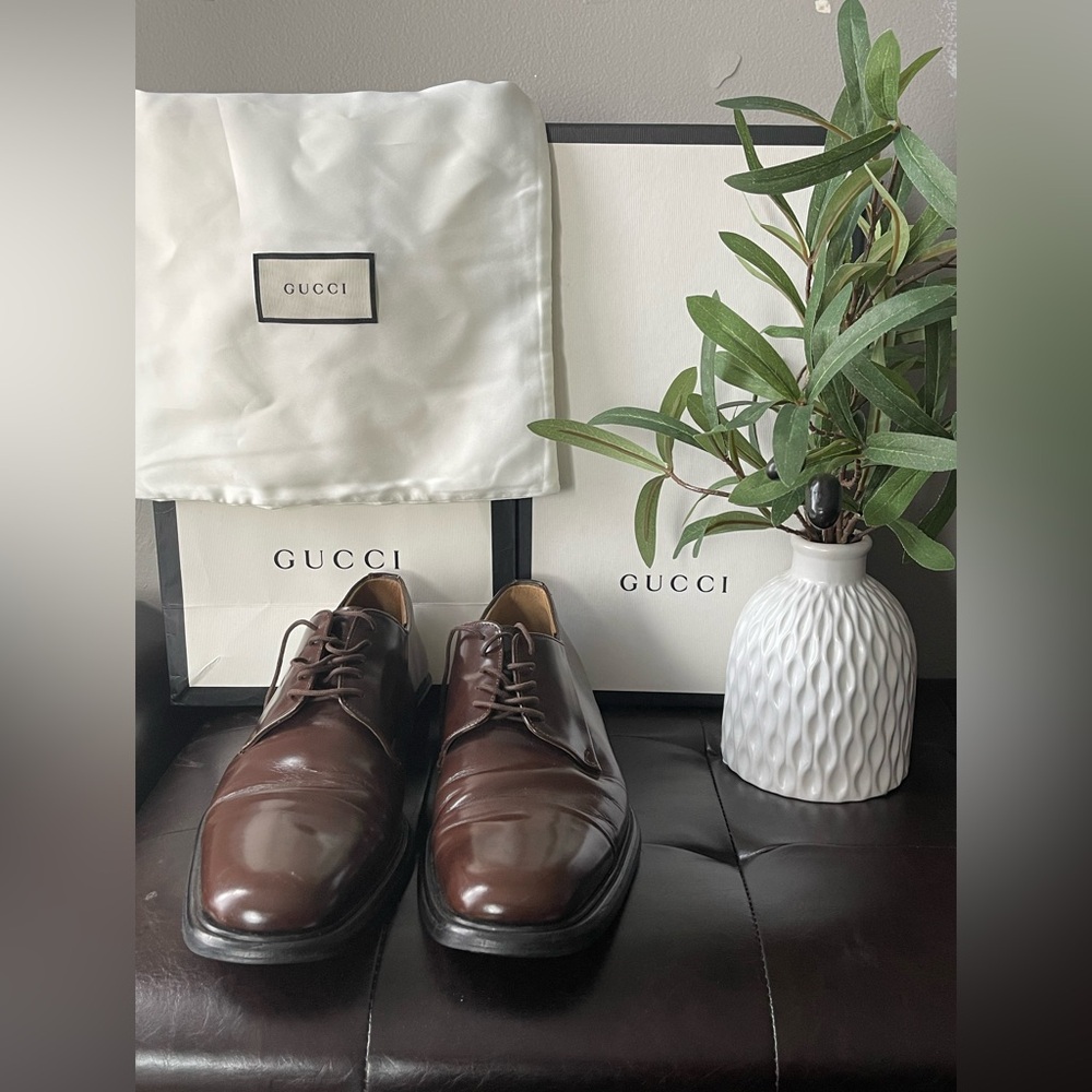 Gucci Brown Leather Oxfords